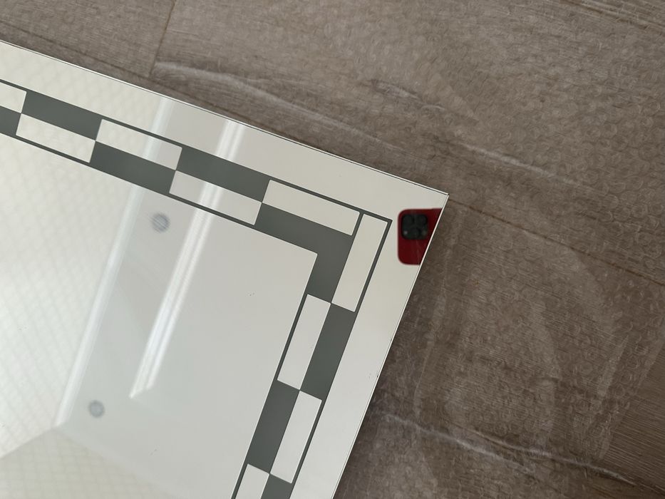 Зеркало с подсветкой