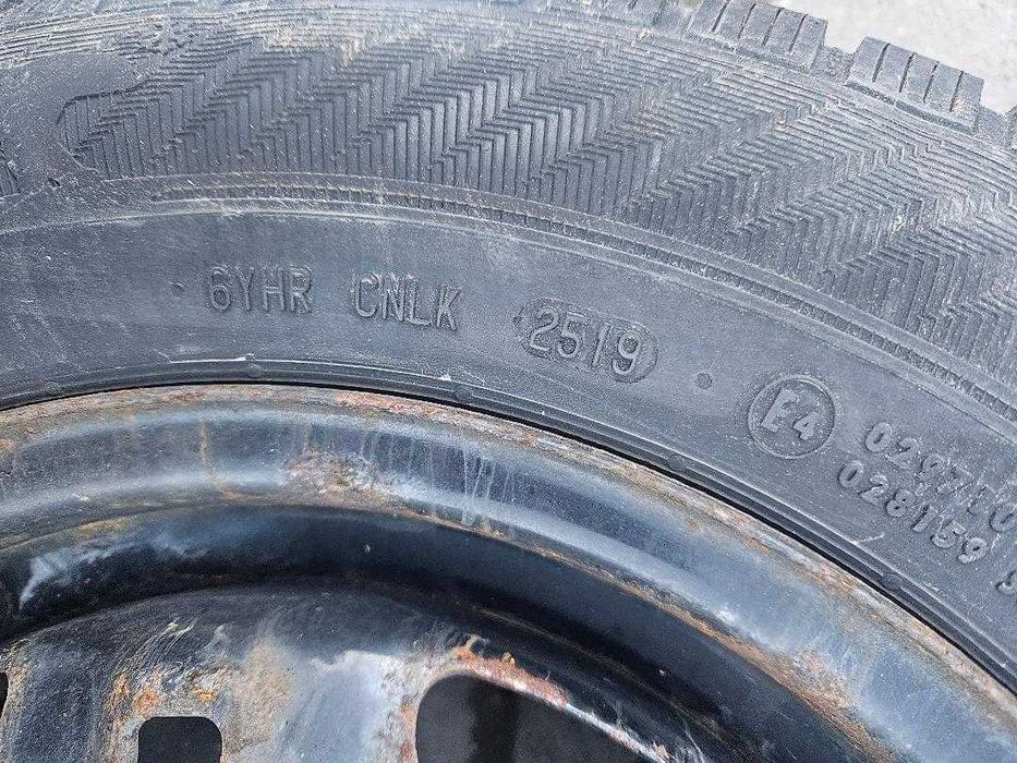 Roti Polo 175 70 14, 5X100, cu capace originale VW