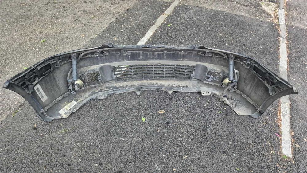 Bara fata si grila VW Golf 5 completa originala