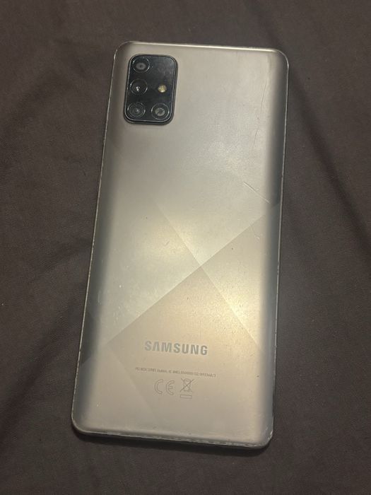 Samsung A71.