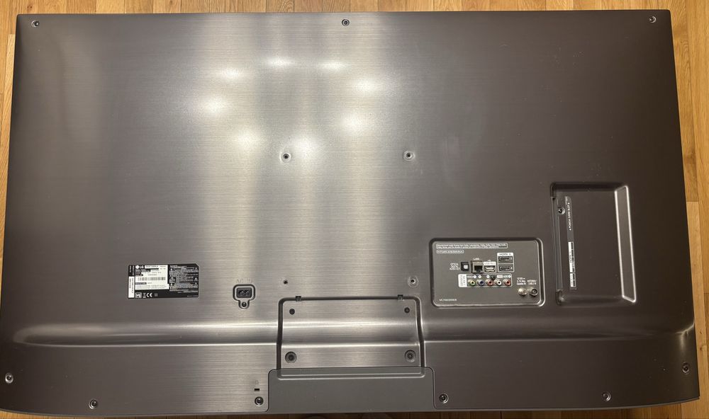 Smart LED TV - LG 49’’, 123 cm