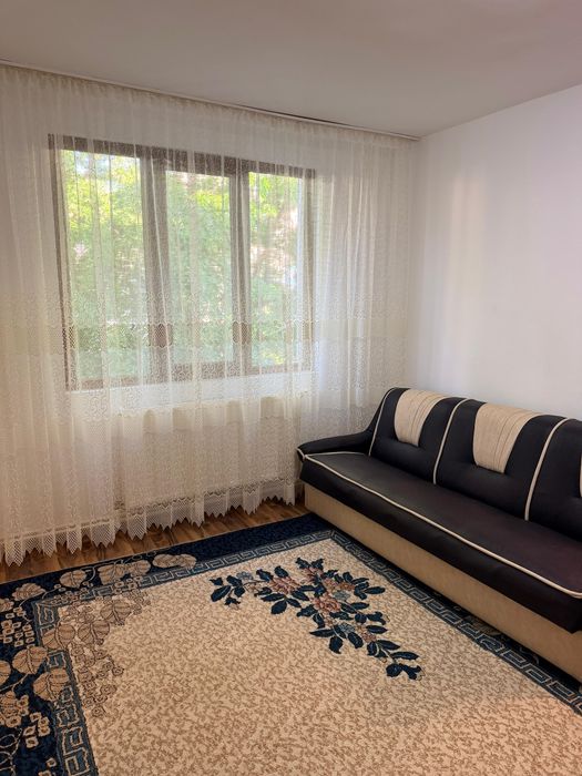 Închiriez apartament 2 camere micro 19