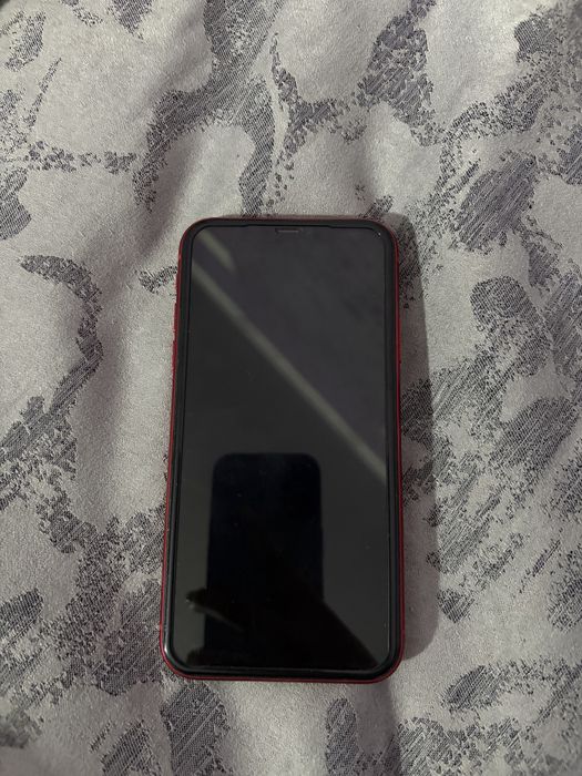 Продам iPhone 11 64 GB
