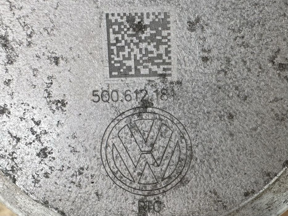 Вакуум помпа електрическа за Шкода,Сеат,Фолксваген- 5Q0 612 181