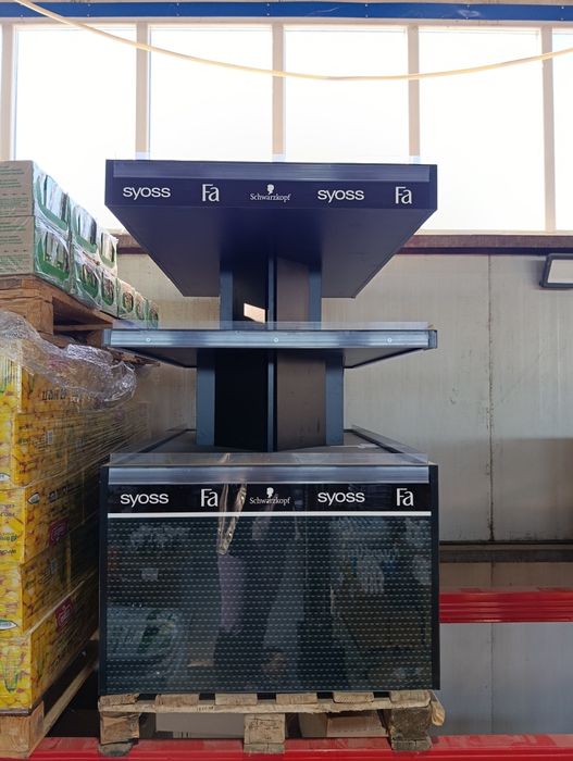 Шкаф для торгового зала