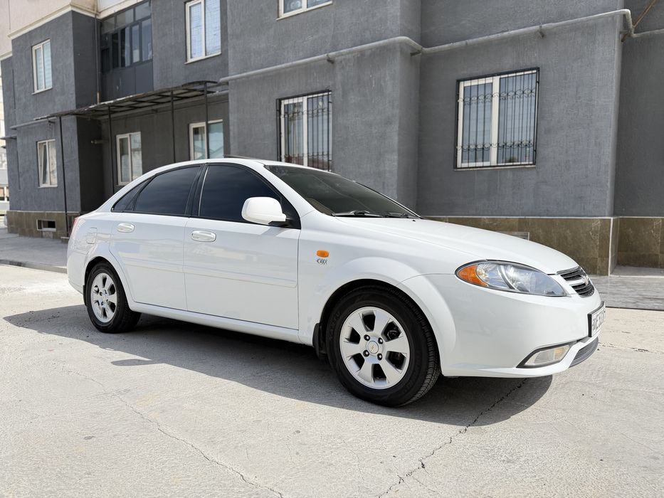 Chevrolet gentra sotiladi