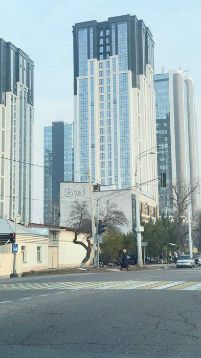 Срочно продаётся 2х комнатная квартира на 7 и 6 ом этаже ЖК SAF Towers