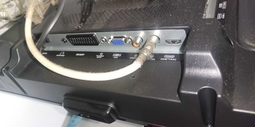 Televizor Vision nu e  smart