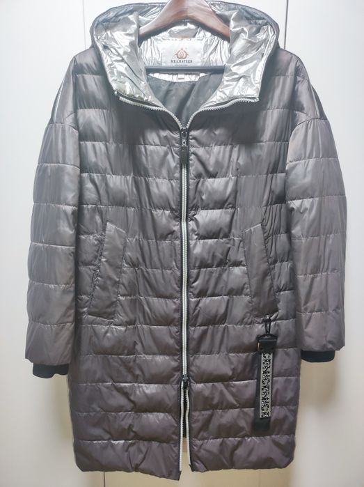 Распродажа: пальто, куртки, шубы, шапка.