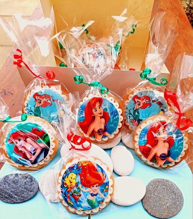 Домашно приготвени много вкусни меденки, персонализирани по ваш избор