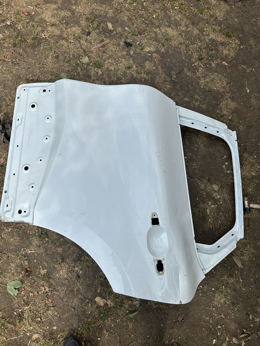 Ușă stânga spate renault captur.