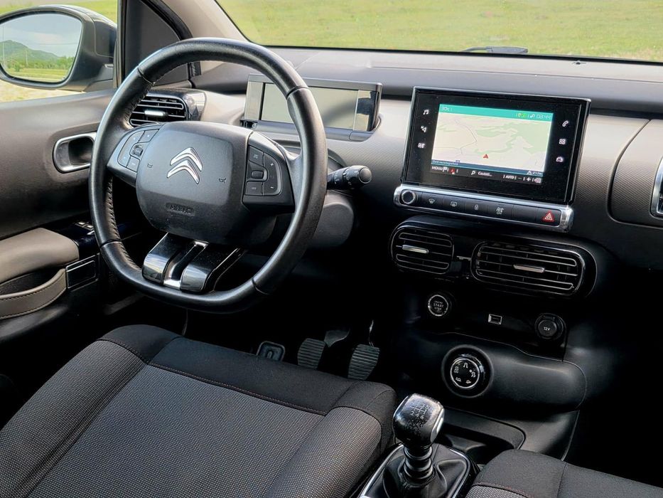 Citroen C4 Cactus  1.2 e tho Shine 2019 rate , livrare, garantie