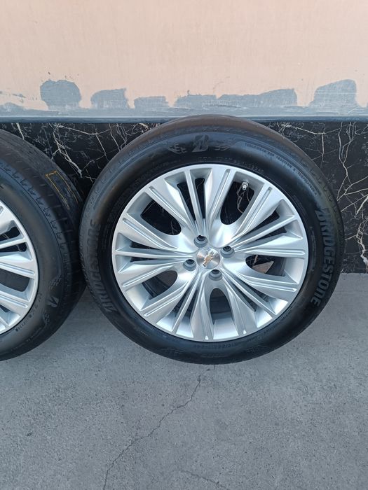 Kobalt Diska Balon 215 55 R17 Holati Yaxshi