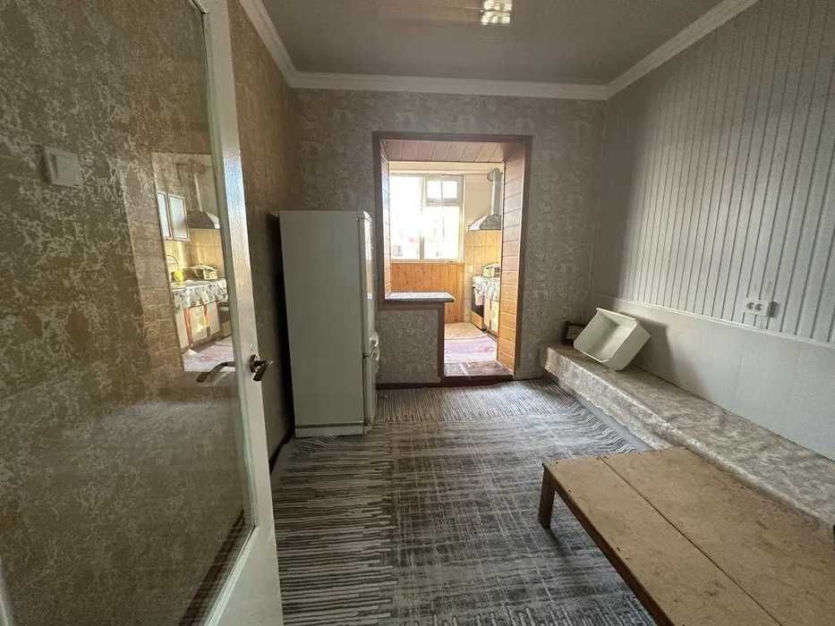 Жарарик 3 хоналик квартира сотилади