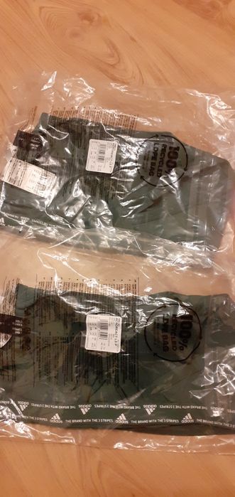 Спортен сутиен Adidas