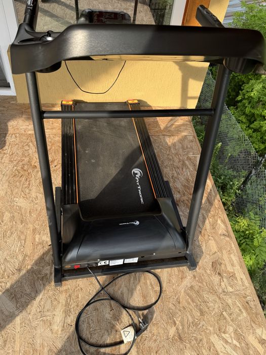 Banda de alergare electrică FitTronic D30 DK12-AK