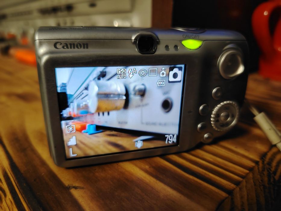 Aparat foto Canon IXUS 970IS