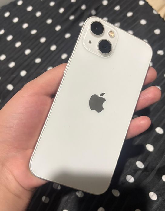 Айфон 13 /128 в очень хорошем состояние