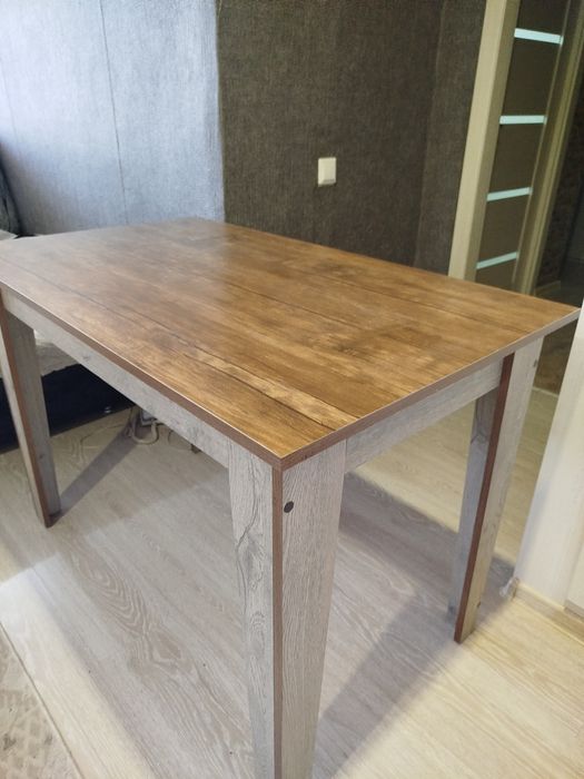 Новый кухонный стол