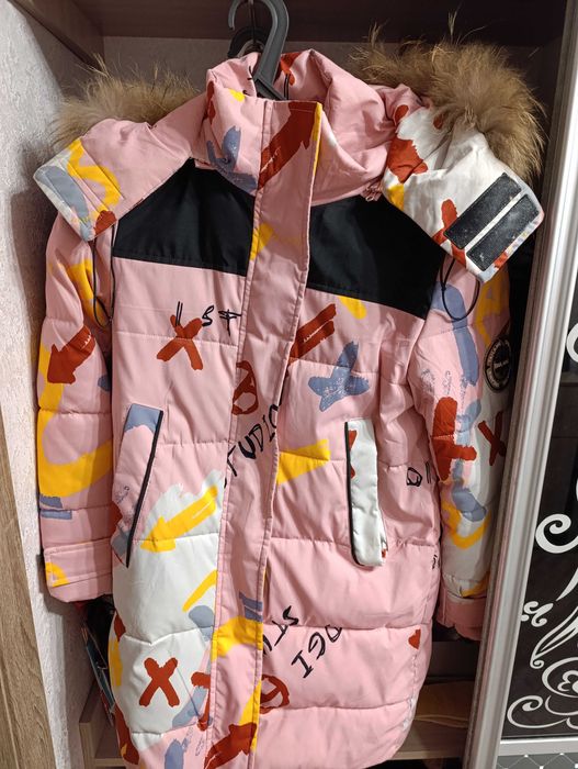 Пуховик на девочку