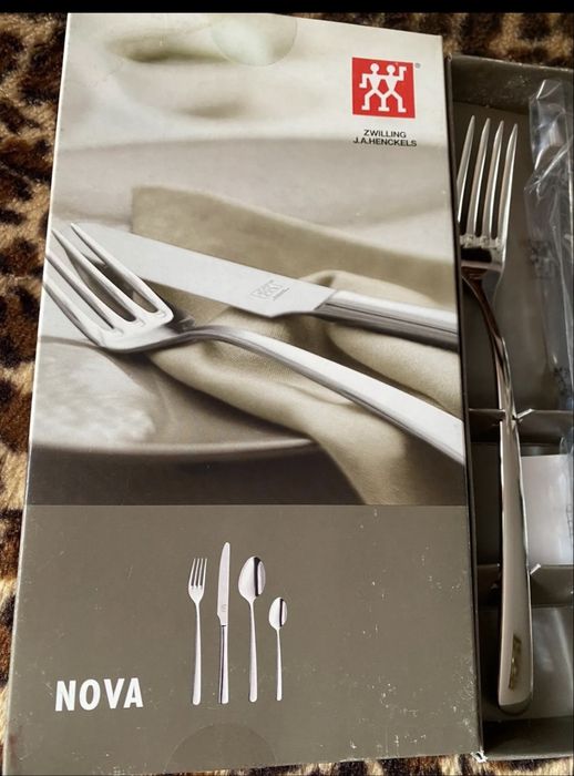 Столовые приборы