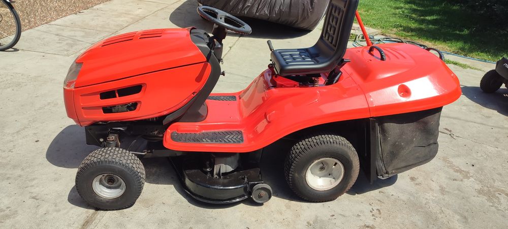 Tractoras tuns iarba Mtd 12,5cp masă 1m