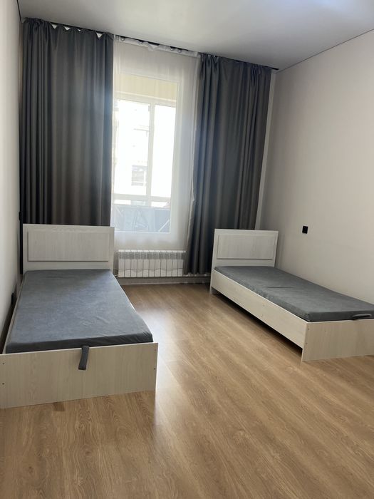 Подселение девушки желательно двоих.