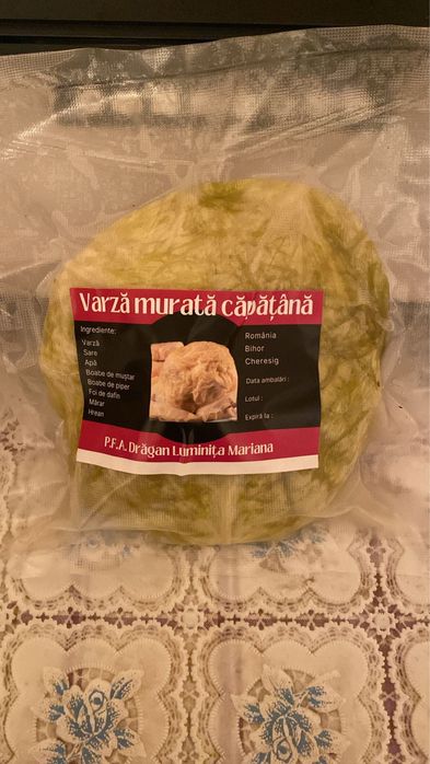 Varza murata taiata si capatana