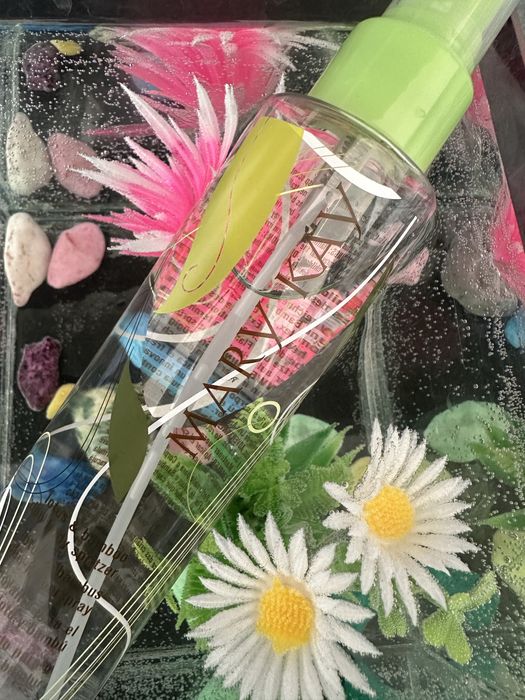 Mery kay firmaning arginal Bambuk atiri