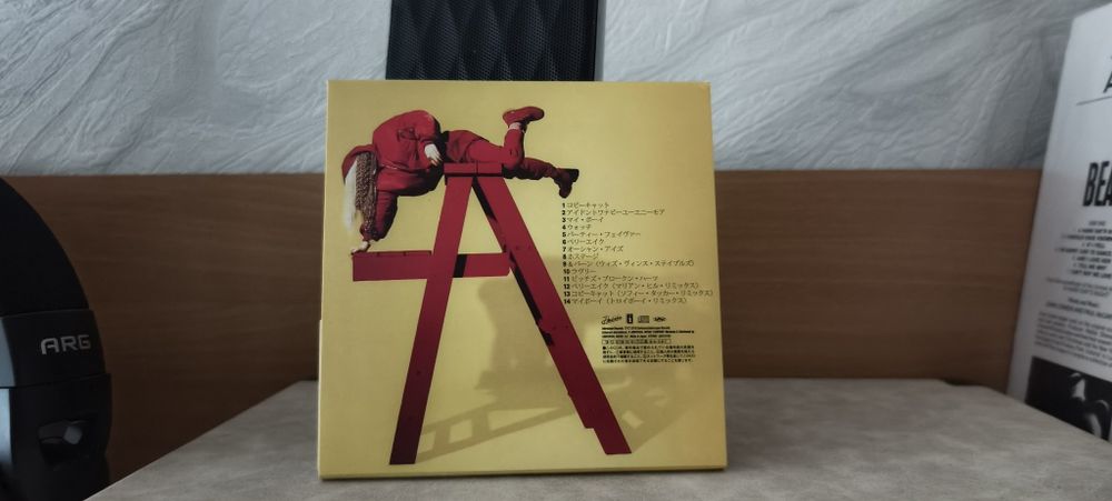 Продам CD Диск Альбома Billie Eilish dont smile at me (2017)