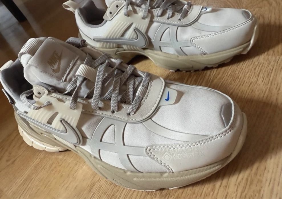 Nike V2K Run gore-tex
