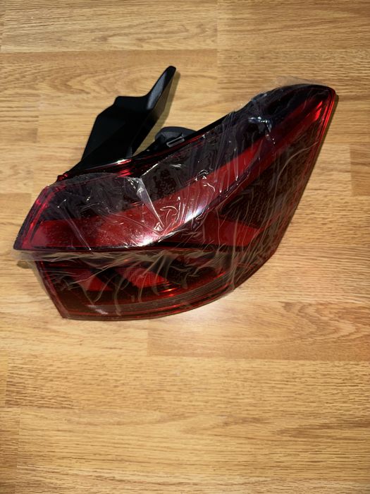 Stop drapta spate VW T-ROC cu LED 2025 nou 2GA945096D 15S