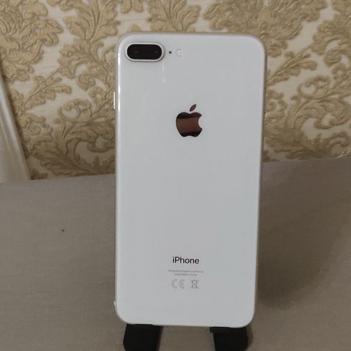 iPhone 8 Plus 64GB Белый (Оригинал, True Tone, Touch ID)