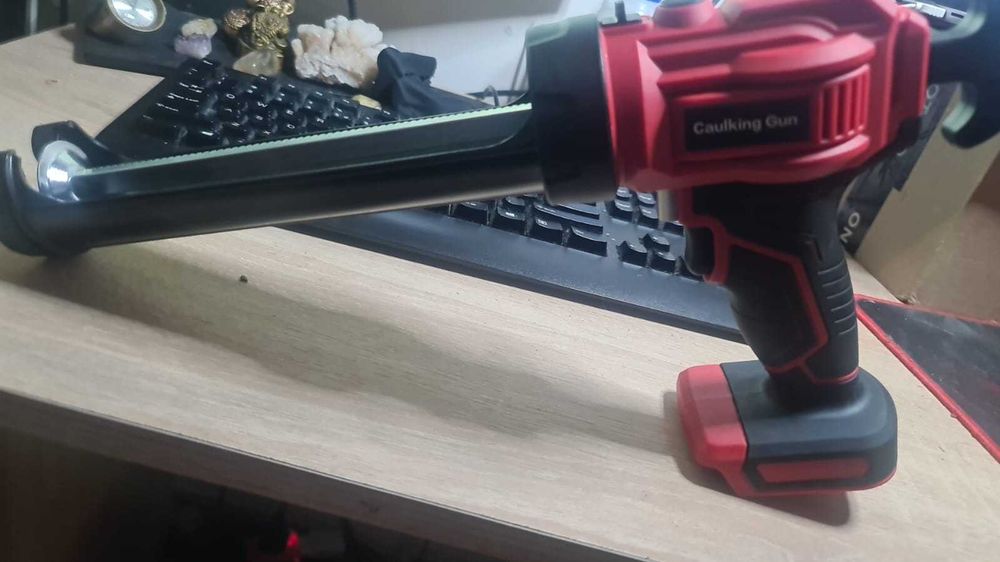 Pistol electric de silicon, viteza reglabila, fara baterie