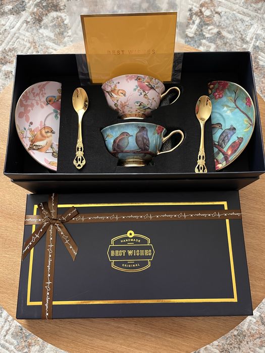 Чайная пара в подарочной коробке