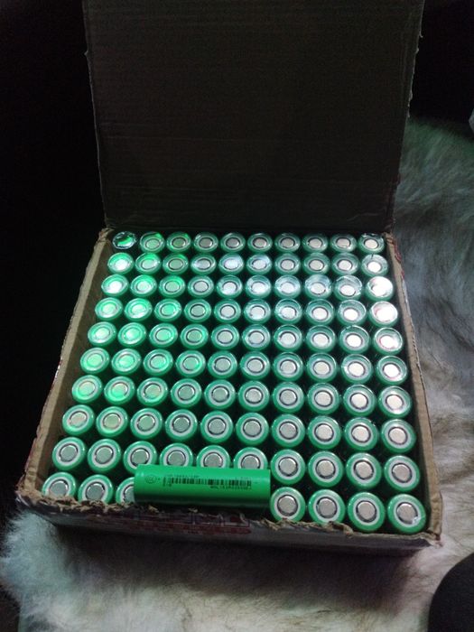 Продам акумуляторы   2.5Ah 18650