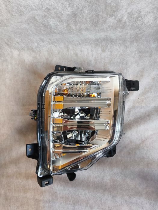 Противотуманная Фара Montero Sport 19/25, Правый Габарит Паджеро Спорт