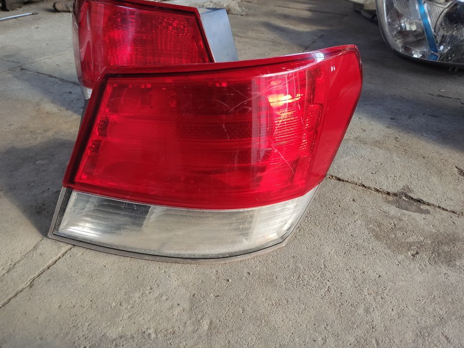 Фонари Subaru legacy