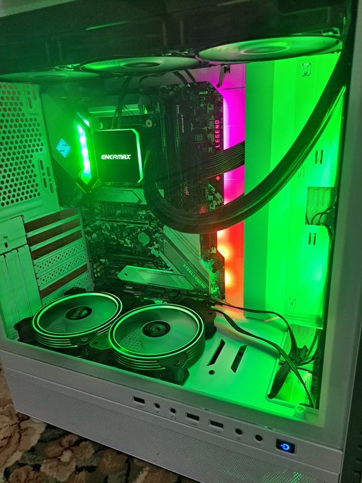 Материнская плата