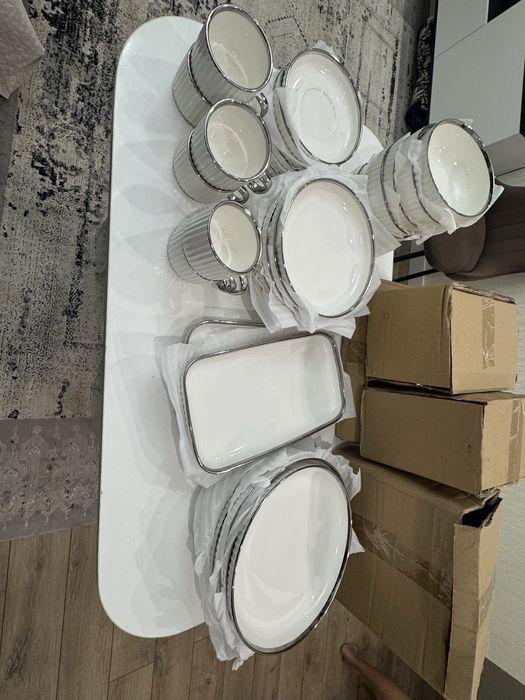 Продам набор посуды