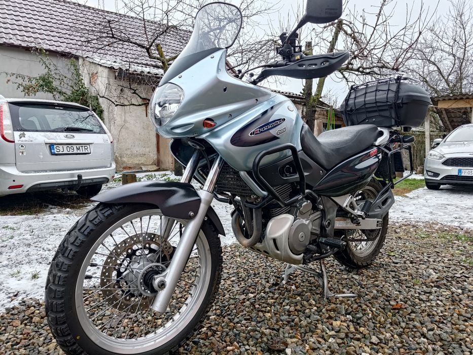 Suzuki xf650 freewind (A2)