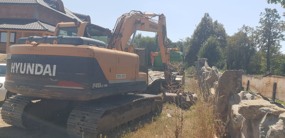 Excavator Hyundai