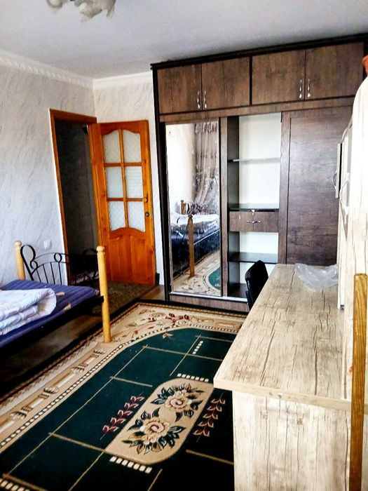 Чиланзар24, 3х ком/5/5, 65м² Кирпич, раздел ЕвроР Ор-р: Олмос туйхона