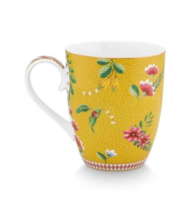 Комплект порцеланови чаши