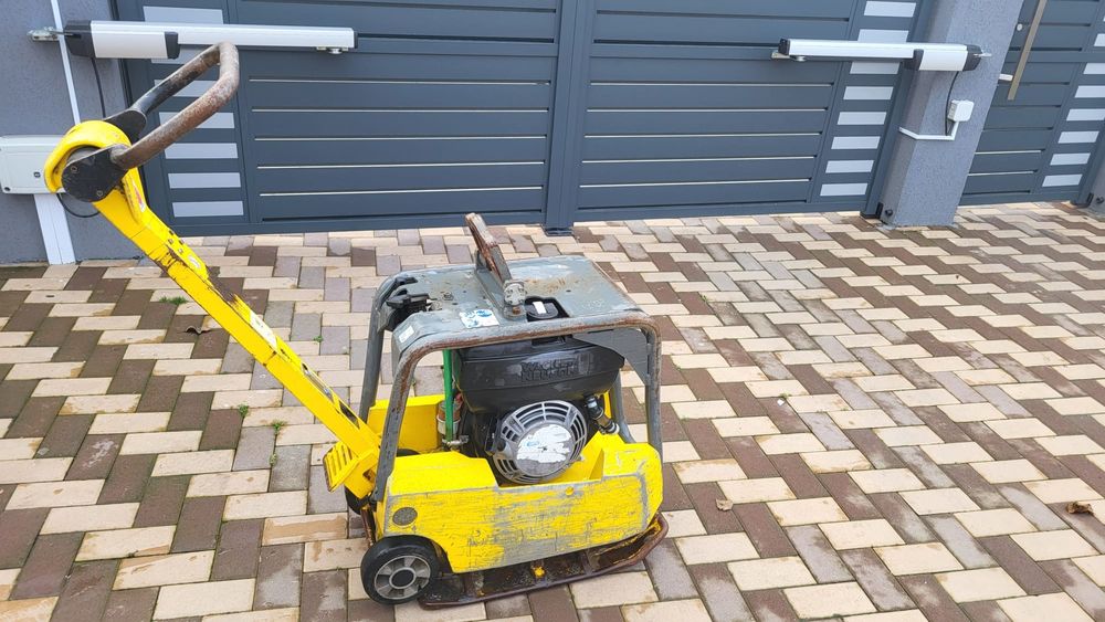 Talpa compactoare profesionala Waker Neunson  diesel