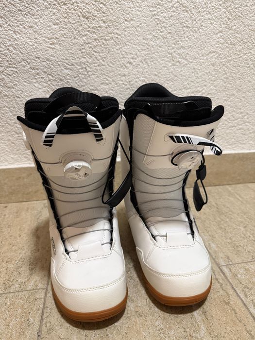 Boots Deeluxe impecabili