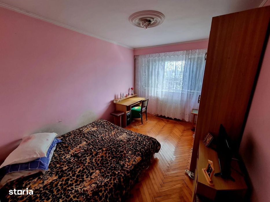 Gara mangaliei-apartament 2 camere decomandat 52 mp