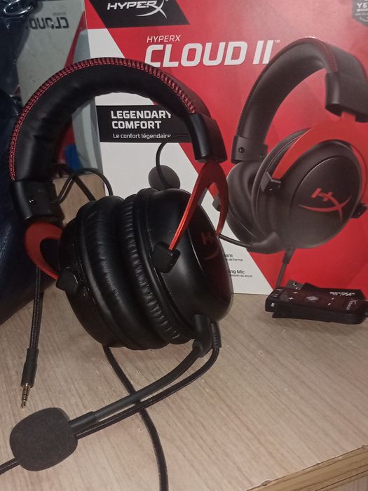 Продам Игровые наушники HyperX  CLOUD 2