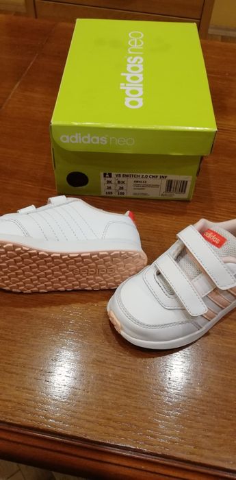 Нови Adidas с КУТИЯ детски НОВИ маратонки