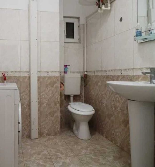 Дава се под наем Тристаен апартамент в Пловдив, Каменица 1 - 110 кв.м за 348.84 € - Снимка #2